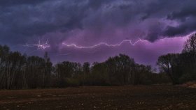 Lovci bouřek zachytili další bouřky v Česku (31.3.2023)