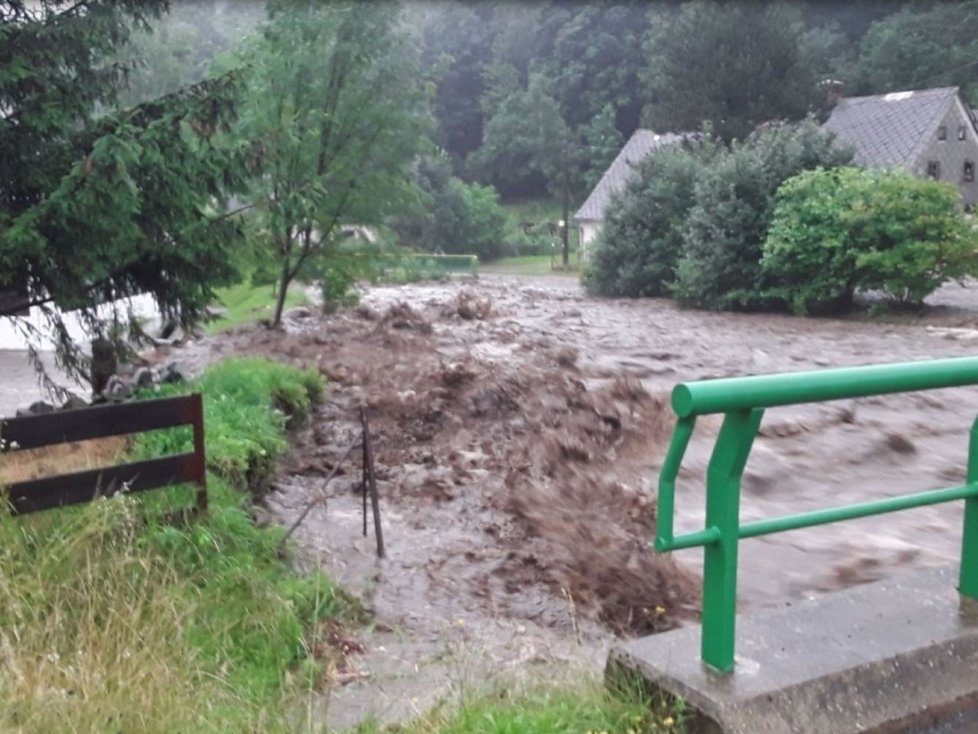 Následky bouřek v Bělé pod Pradědem a Jeseníku (18.7.2021)