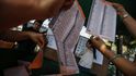 Bouřlivé volby v Thajsku kompletní výsledek nepřinesly