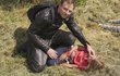 Jan Hájek vlítne do kamenické nemocnice jako hurikán na motorce. Jan Hájek vlítne do kamenické nemocnice jako hurikán na motorce.