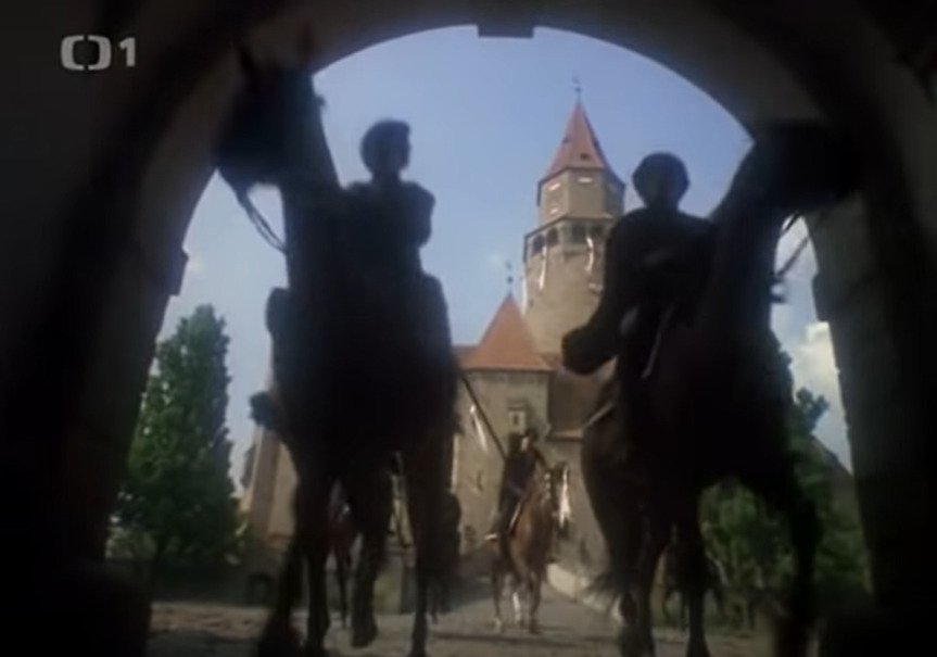 O princezně Jasněnce a létajícím ševci (1987)