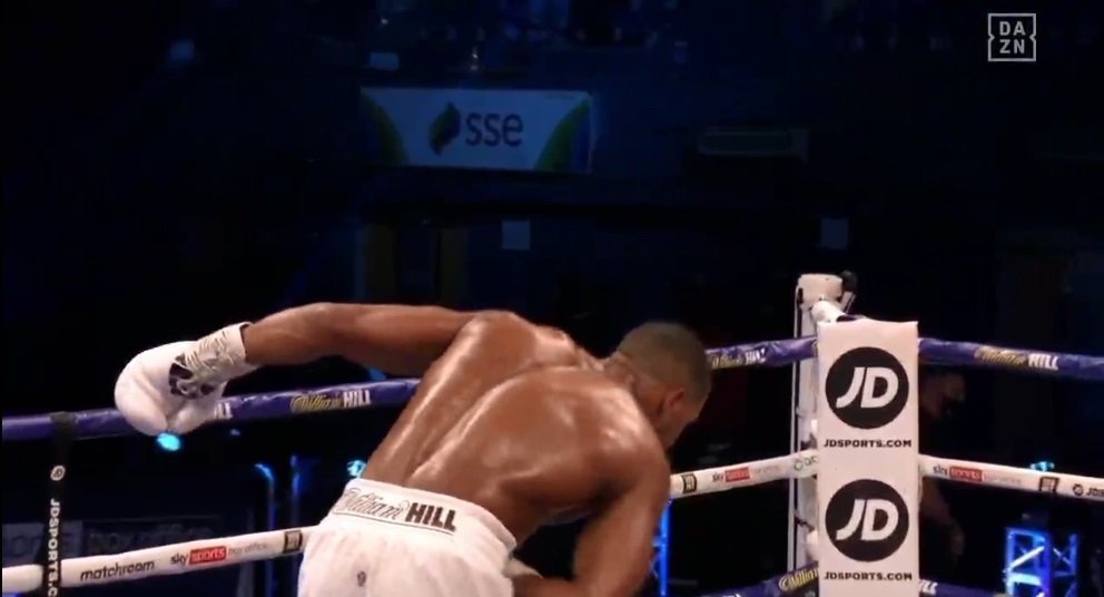 Anthony Joshua knockoutoval Kubrata Puleva v devátém kole!