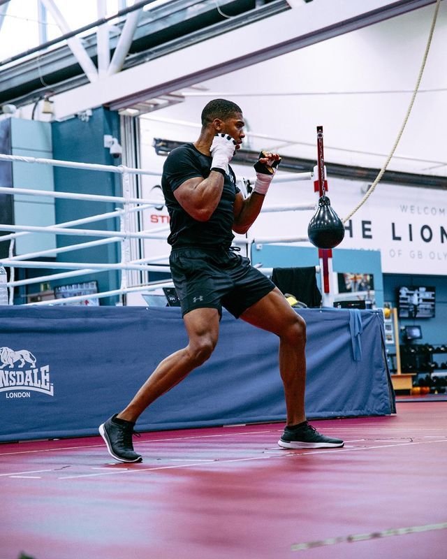 Britský boxer a světový šampion Anthony Joshua