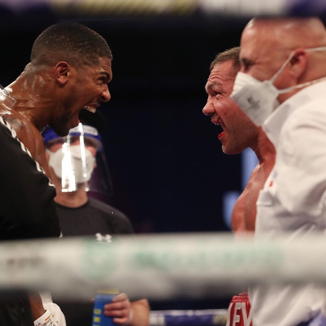 Anthony Joshua po poslední výhře nad Kubratem Pulevem