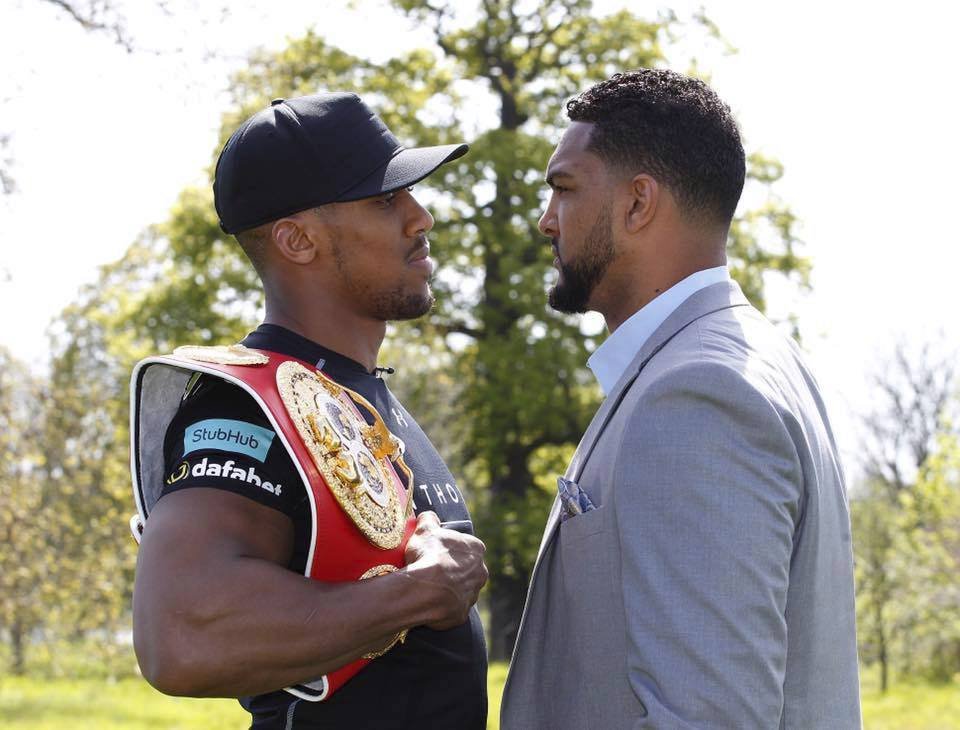 Anthony Joshua a Dominic Breazeale