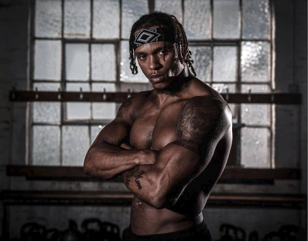 Úspěšný britský boxer Anthony Yarde.