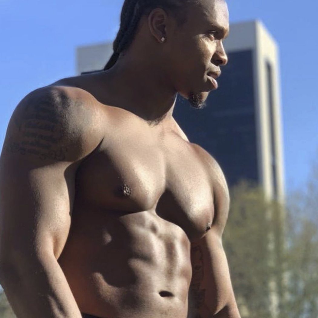 Úspěšný britský boxer Anthony Yarde.