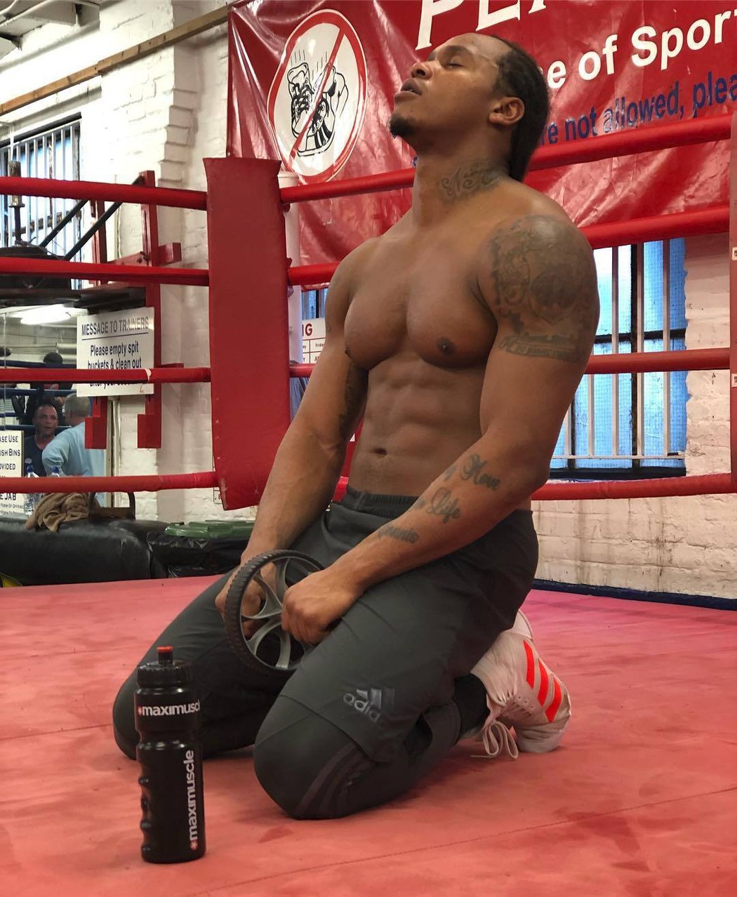 Úspěšný britský boxer Anthony Yarde.