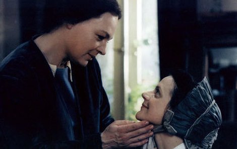 Jana Hlaváčová jako Božena a Taťjana Medvecká jako Veronika ve Vávrově filmu.