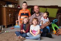 Gay adoptoval čtyři postižené děti: Bylo to nejlepší rozhodnutí mého života