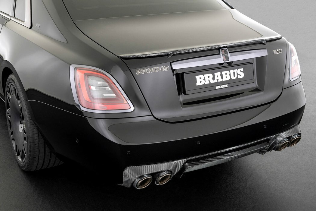 Brabus 700 (Rolls-Royce Ghost)