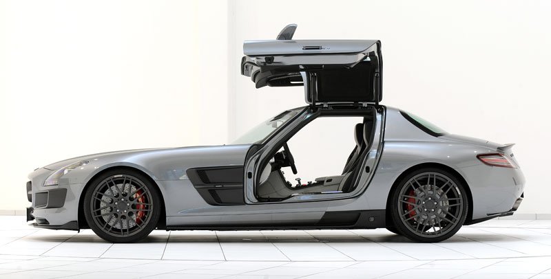 Mercedes-Benz SLS