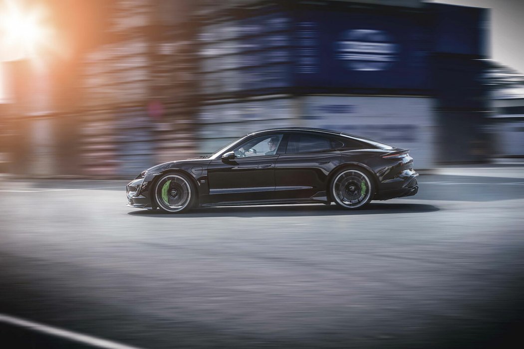 Brabus Porsche Taycan Turbo S