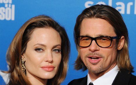 Brad Pitt a Angelina Jolie v době, kdy tvořili ještě pár
