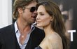 Nový, vzrušující život s nynější láskou Angelinou Jolie.