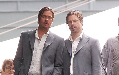 Brad Pitt a jeho dvojník.
