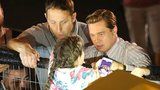 Brad Pitt (52) zachránil malou holčičku, málem ji umačkal dav