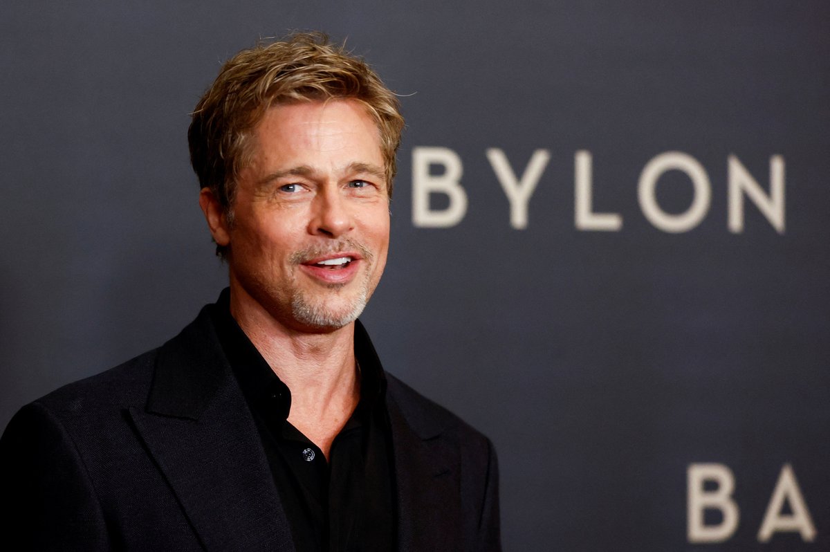 Brad Pitt zrovna natáčí film Vlci.