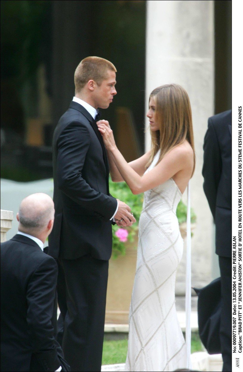 Brad Pitt a Jennifer Aniston na festivalu v Cannes (2004)