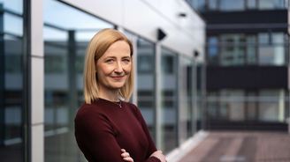 Děti škola nebaví, když nevidí smysl v tom, co se učí. To chceme změnit, říká ředitelka Nadace České spořitelny Děti škola nebaví, když nevidí smysl v tom, co se učí. To chceme změnit, říká ředitelka Nadace České spořitelny