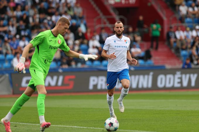 ONLINE: Baník - Pardubice 0:0. Šimek brzy odstoupil, za domácí v základu i mladík Škrkoň ONLINE: Baník - Pardubice 0:0. Šimek brzy odstoupil, za domácí v základu i mladík Škrkoň