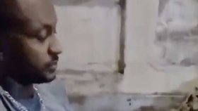 Popelář z Rio de Janeira chce adoptovat miminko, které našel na ulici.