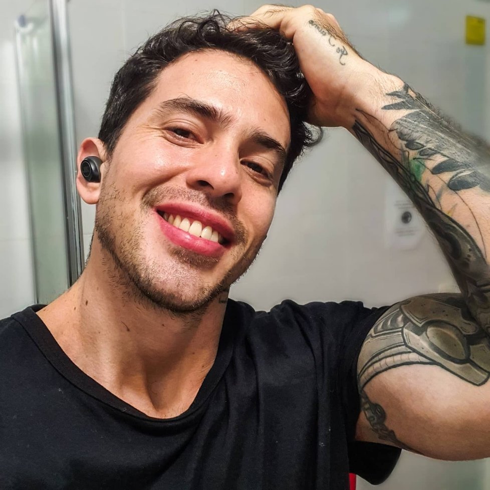 Brazilský model a influencer Arthur O Urso (32).