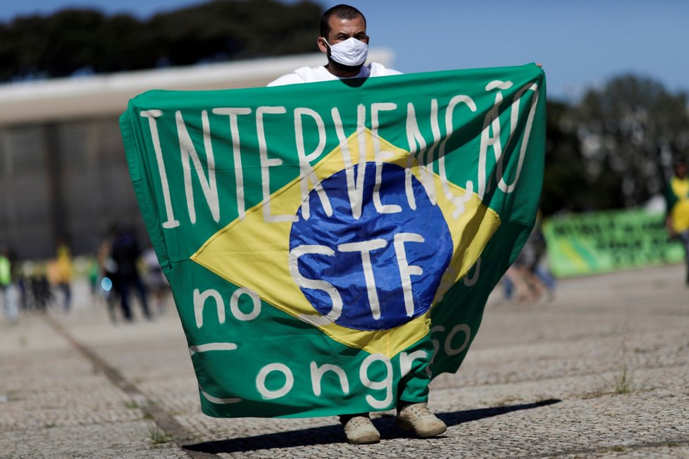 Protest stoupenců brazilského prezidenta Jaira Bolsonara