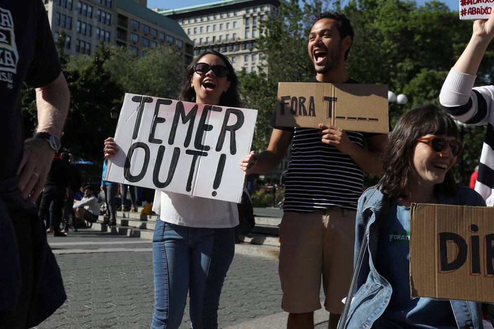 Brazílií otřásly v červnu protesty proti korupčnímu skandálu prezidenta Michela Temera v souvislosti s prodejem zkaženého masa.