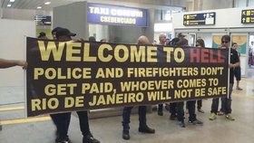 „Vítejte v pekle“: Brazilská policie vítala turisty na letišti