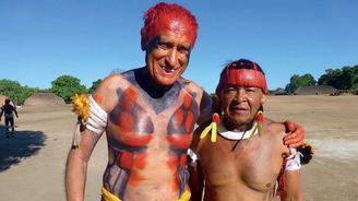 Mnislav Zelený Atapana: Tajemný návrat k amazonskému kmenu Yawalapiti po 26 letech Mnislav Zelený Atapana: Tajemný návrat k amazonskému kmenu Yawalapiti po 26 letech