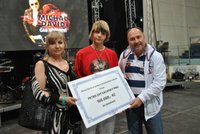 Patnáctiletý lhář bez ledviny: Michal David mu 100 000 Kč nedá
