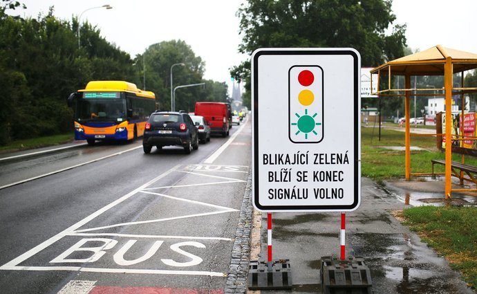 V Břeclavi na semaforech testují blikající zelenou