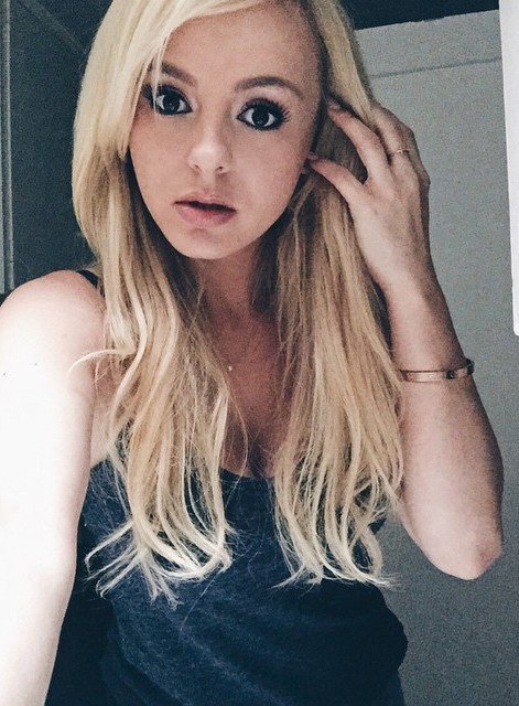 Pornoherečka Bree Olson.