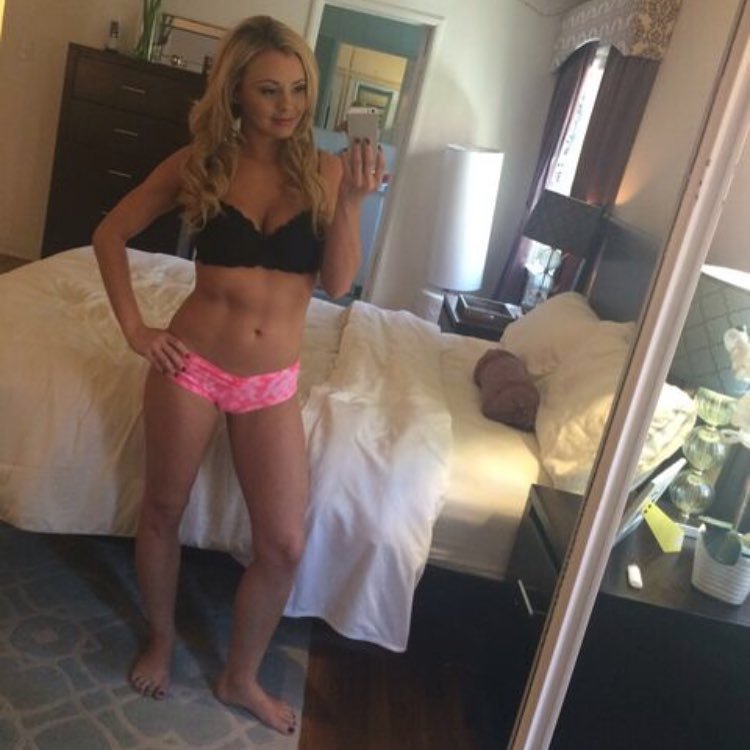 Pornoherečka Bree Olson.