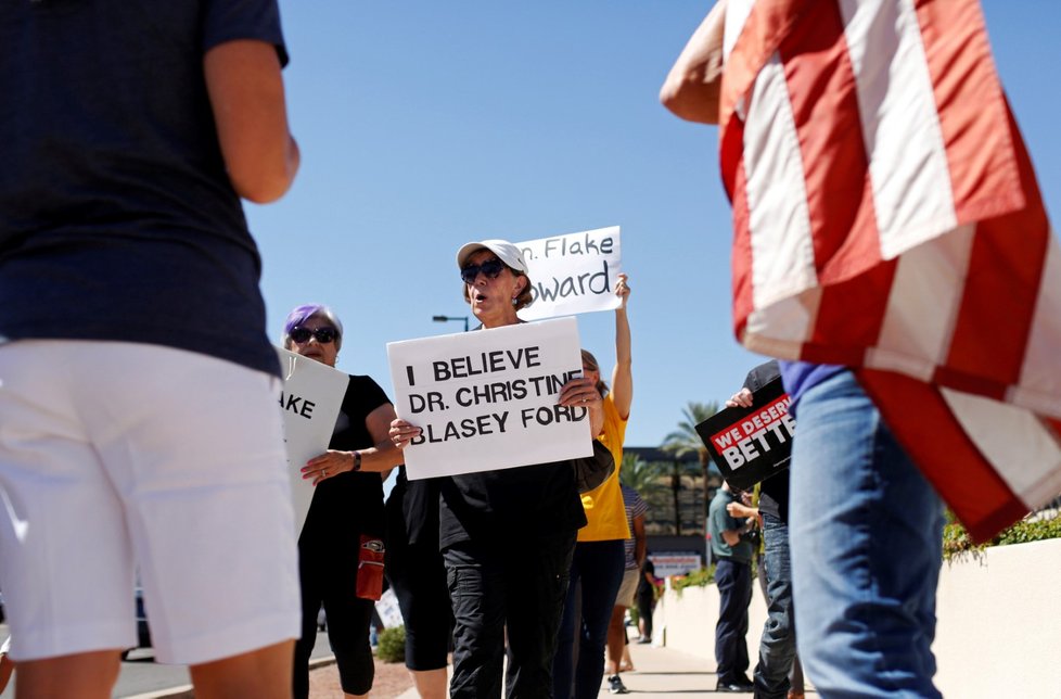 Protesty proti nominaci Breeta Kavanaugha jako soudce