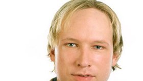 Breivikův právník na některé Breivikovy dotazy ani neodpovídá
