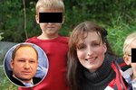 Breivik si sice stěžuje na týrání, ale na rozdíl od Evy Michalákové může vídat svou rodinu.