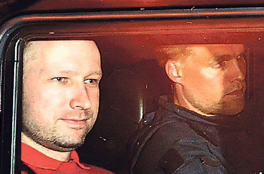 Anders Behring Breivik je strůjcem největšího masakru v Norsku od druhé světové války