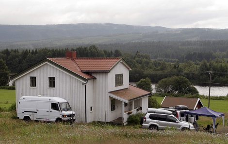 Nenápadná farma se změnila v továrnu na výbušniny