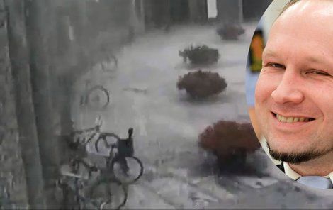 Video, které šokuje. Breivik ani chvilku neváhal zabíjet.