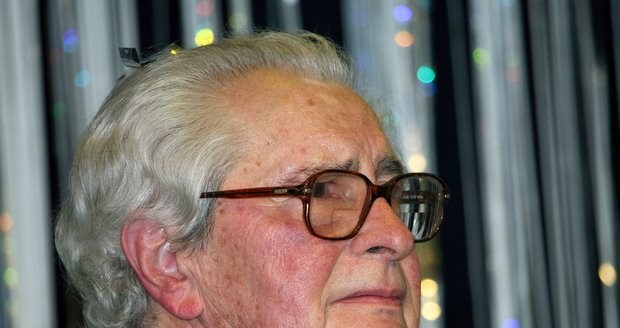 Pojar zemřel krátce po svých 89. narozeninách