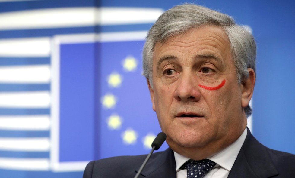 Lídři EU podpořili dohodu o brexitu: Antonio Tajani (25. 11. 2018)