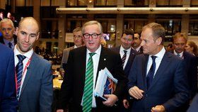 Jean-Claude Juncker a Donald Tusk v Bruselu (14. 12. 2018)