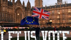 Británie se pere s brexitem. Dohoda o unijním rozvodu stále nefunguje