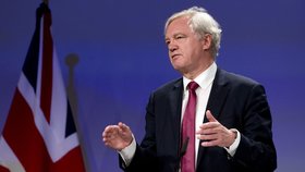 V Bruselu dnes začalo vyjednávání o brexitu, obě strany se na začátek shodly na časovém harmonogramu.