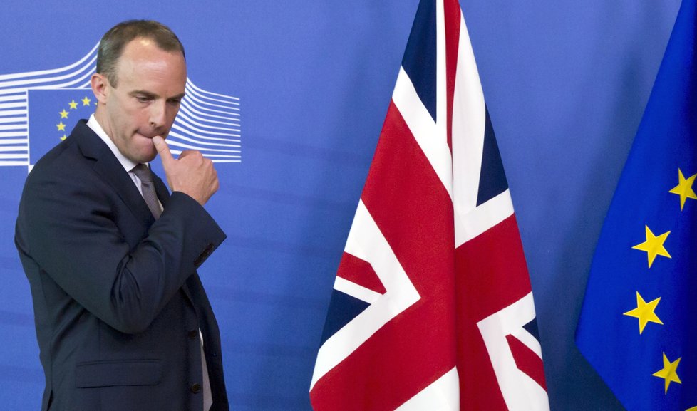 Britský ministr pro brexit Dominic Raab rezignoval, (15.11.2018).