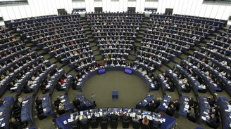 Evropský parlament schválil nová pravidla pro boj s dumpingovými dovozy. Hlavně kvůli Číně