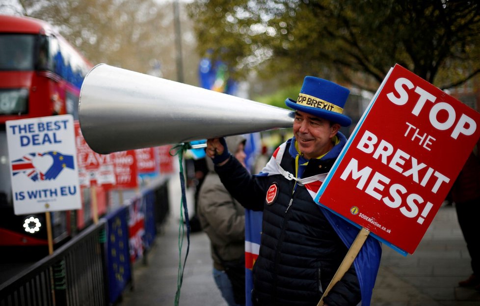 Británie v den jednání o odvrácení tvrdého brexitu (4. 4. 2019)