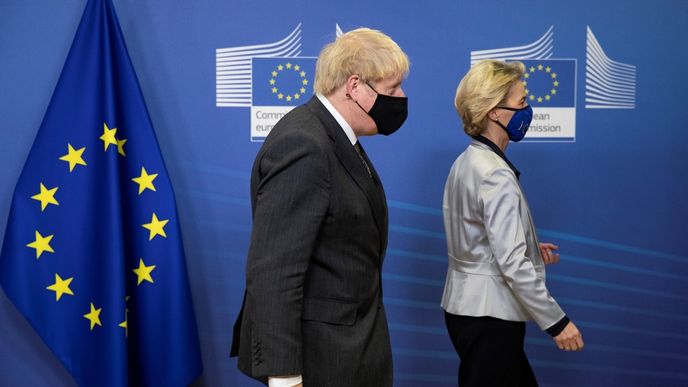 Rok po brexitu zůstávají mnohé spory mezi Bruselem a Londýnem nevyřešeny. Na snímku britský premiér Boris Johnson a šéfka Evropské komise Ursula von der Leyenová.